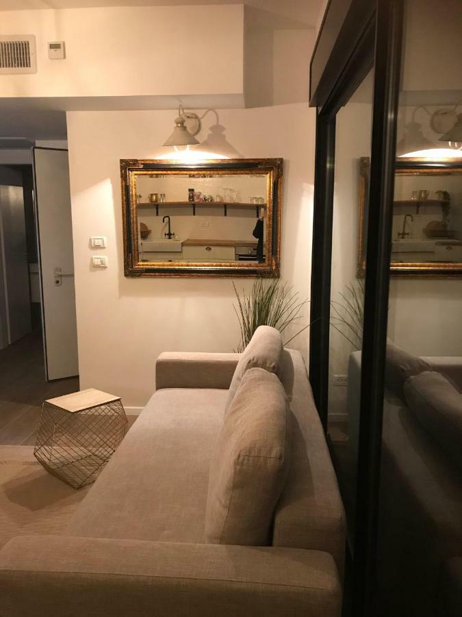 Stylish Apartment Near The Beach Haifa Bagian luar foto